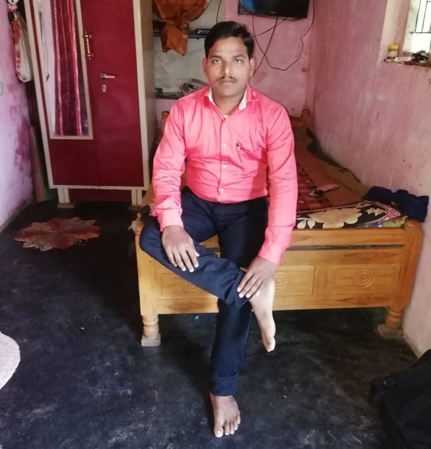 कामावर असताना कंत्राटी कामगाराचा मृत्यू; नातेवाईकांचा आर्थिक मदतीसाठी कंपनीसमोर ठिय्या; १६ लाखांची मदत व नोकरीचा निर्णय
