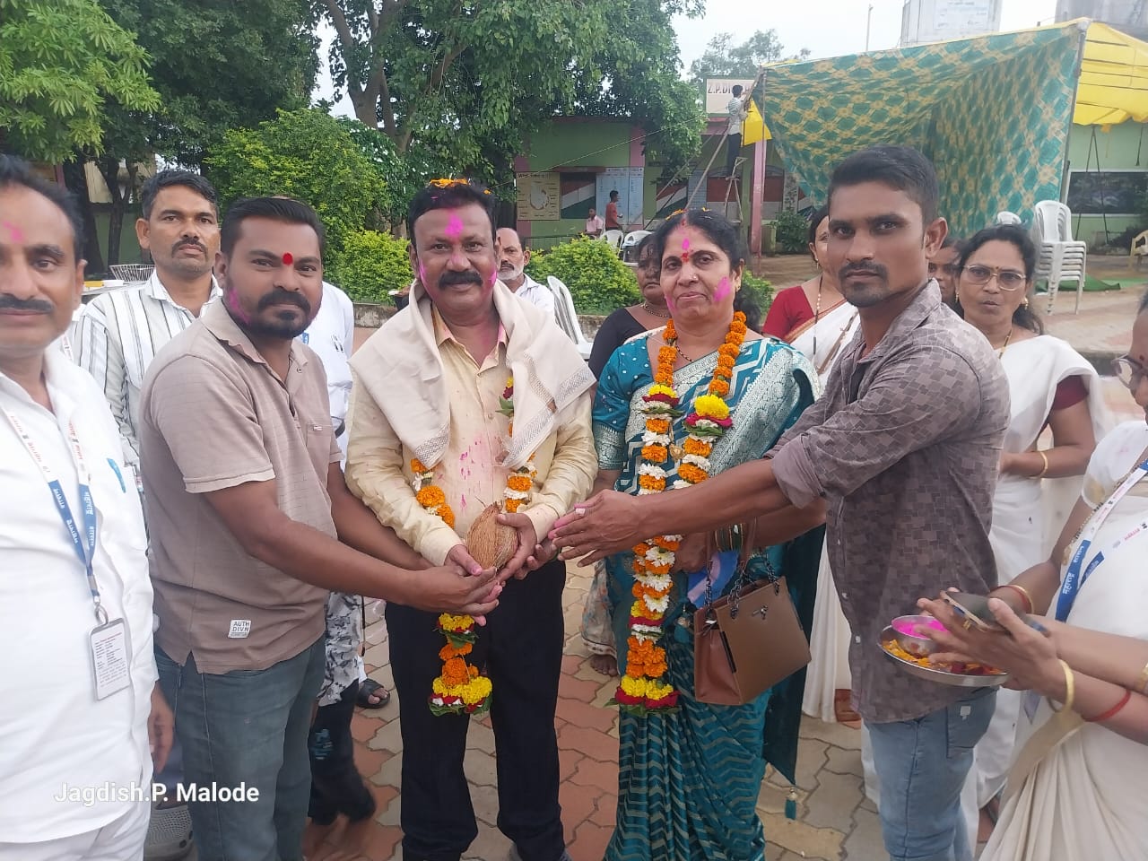 वासुदेव नान्हे शिक्षण विस्तार अधिकारी यांचा सेवानिवृत्ती सत्कार