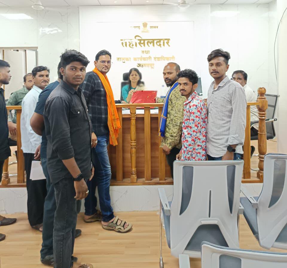 नांदुरा खुर्द गावातील बौद्ध स्मशानभूमीचा प्रश्न तात्काळ मार्गी लावा – भीम आर्मी जिल्हा कार्याध्यक्ष बबलू गवळे