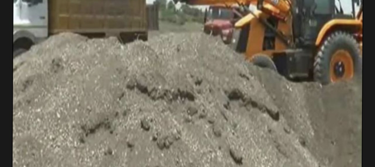 अवैध रेती उत्खनन व जड वाहतुकीवर तातडीने आळा घाला:- काँग्रेसची उपविभागीय अधिकाऱ्यांना मागणी