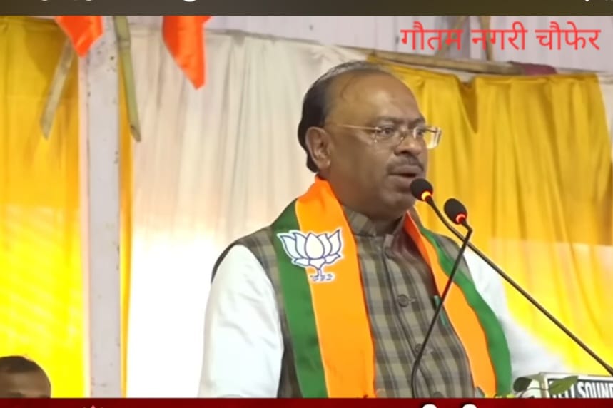 घुग्घुसवासींना कायमस्वरूपी घरपट्टे देणार