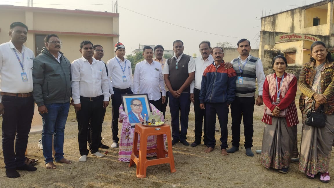 दिव्यांगांना प्रगतीच्या प्रवाहामध्ये आणणे हीच महामानवाला खरी आदरांजली :- प्राचार्य अनिल मुसळे