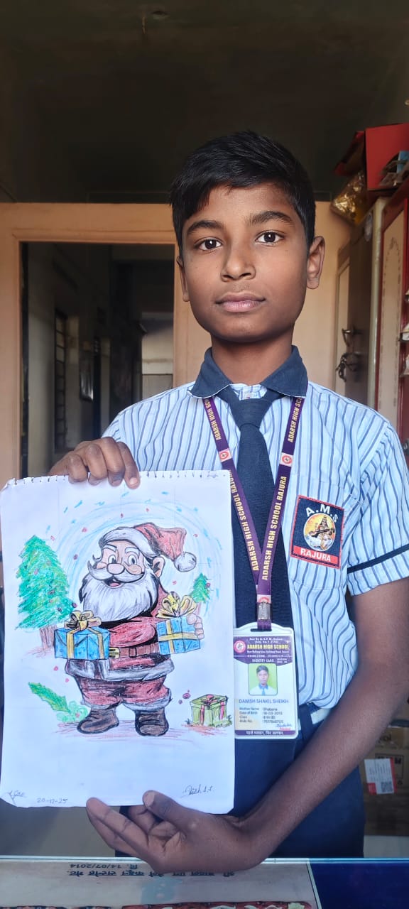 दानिश शकील शेख ने साकारले सॅन्टॉक्लॉज चे चित्र.