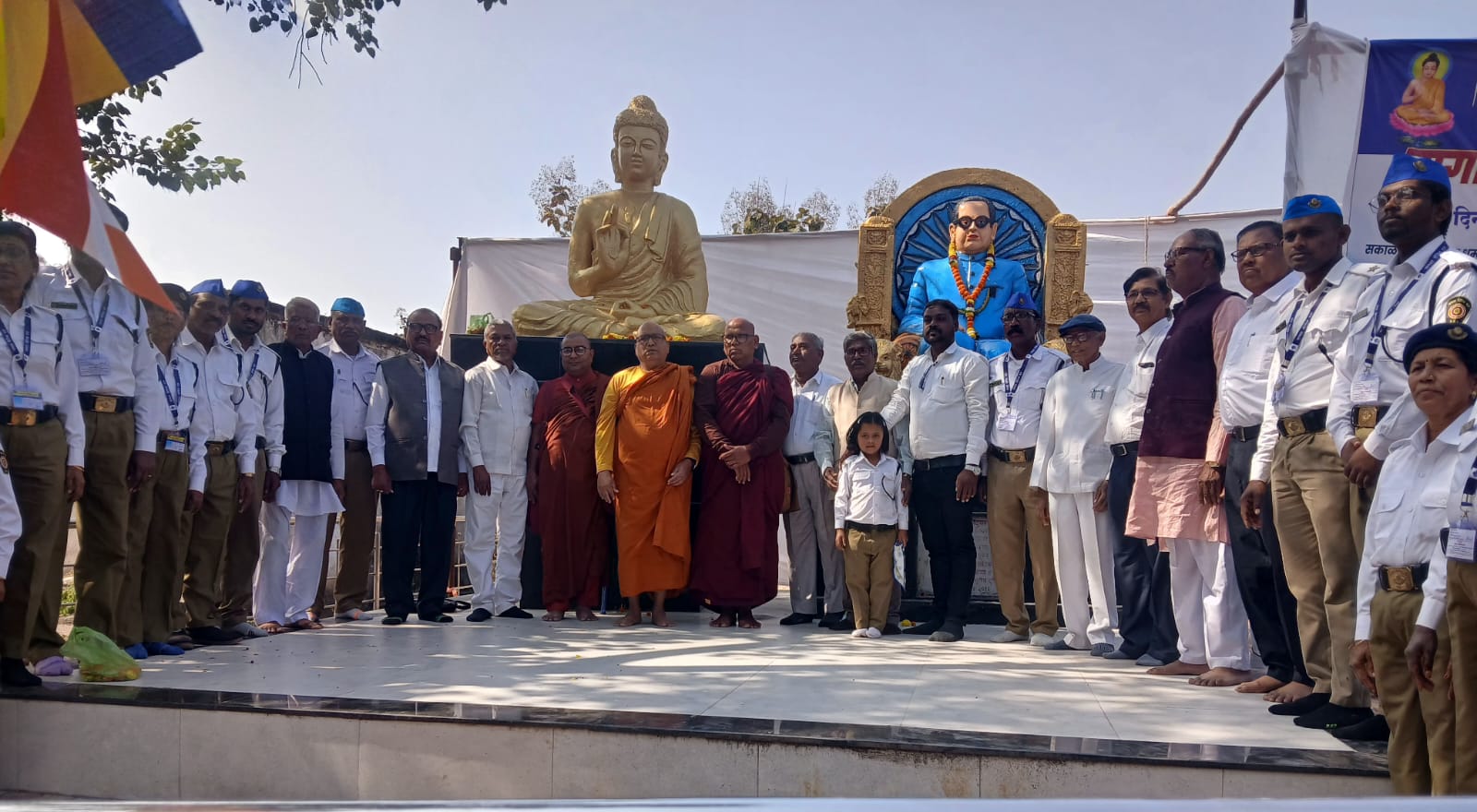 माणुसकीची जाण ठेवणारी माणसं आज दुर्मीळ – अशोक उमरे मुंबई