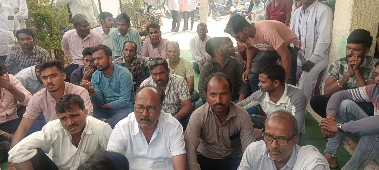 पहेला येथील ग्रामपंचायतची तहकूब ग्रामसभा सभा ठरली वादळी