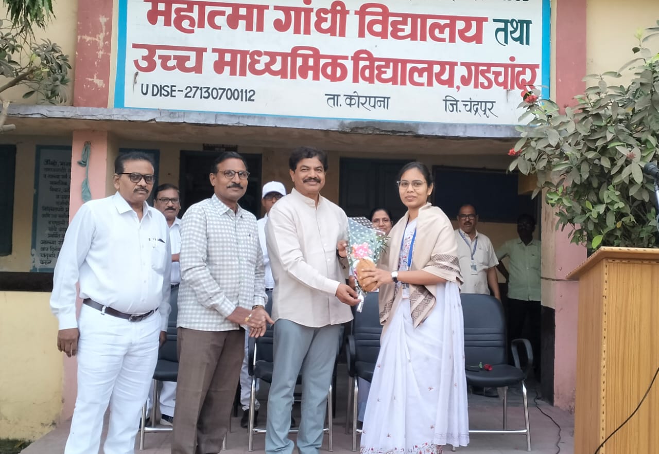 राज्यस्तरीय विज्ञान ऑलिम्पियाडमध्ये दीपाली पाचभाई प्रथम संस्थेकडून सत्कार