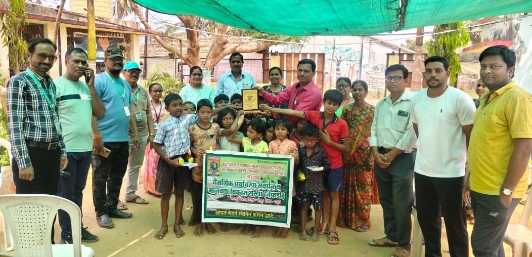 “सेवाव्रती सन्मान”ने विनीत बंडू पद्मावार व कल्पना नारायण उईके सन्मानित.