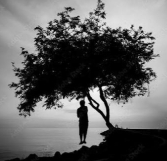 लोभी जंगलात झाडाला कुजलेल्या अवस्थेत मिळाला शव.