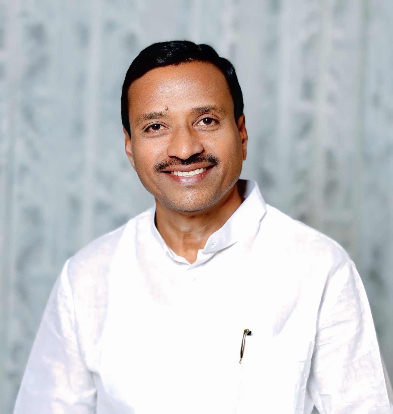 ५ सप्टेंबरला राजुऱ्यात शैक्षणिक क्षेत्रातील गुणवंतांचा सत्कार सुदर्शन निमकर मित्र परिवारातर्फे रक्तदान शिबिरासह विविध सामाजिक उपक्रमांचे आयोजन